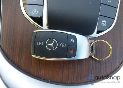 2020 Mercedes-Benz Glc 300 из США, поврежденный, VIN W1N0G8DB4LF771920